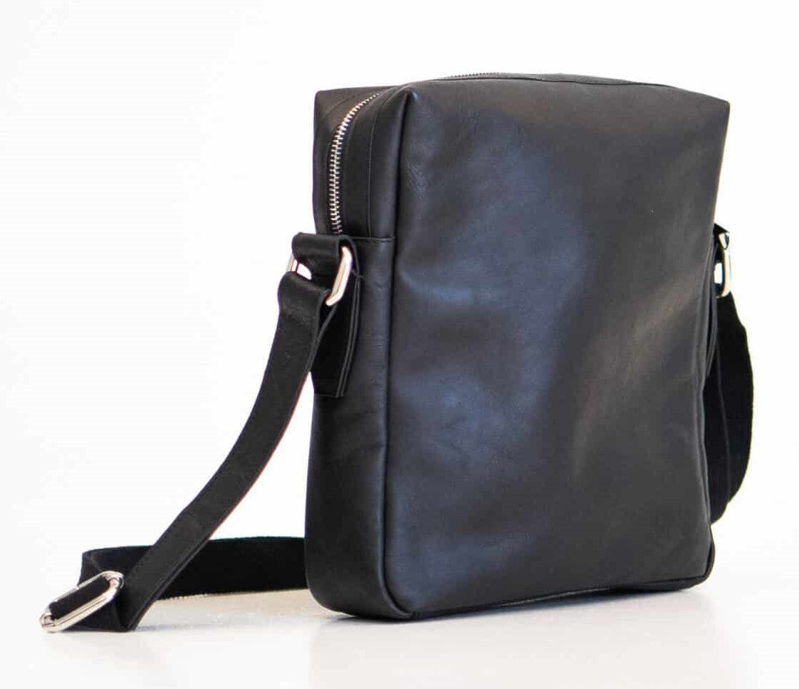 Small Shoulder Bag No. 37